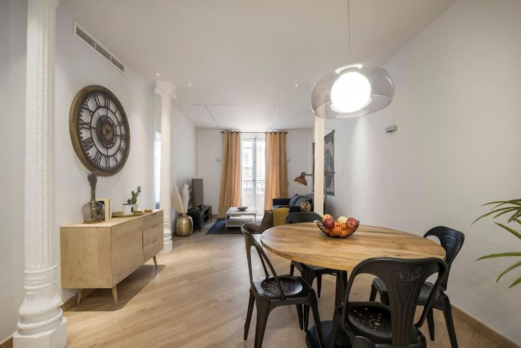 Lujoso Apartamento Cerca De Plaza Mayor Madrid Exteriör bild